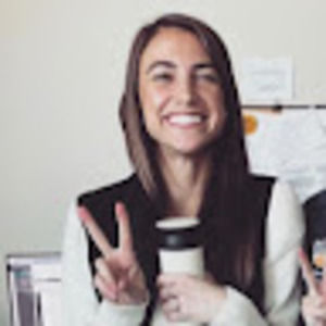 Meet your Posher, Nina